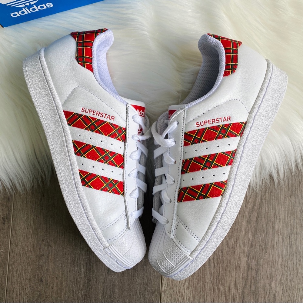 NWT Adidas Originals Superstar Women’s Shoes - Picture 6 of 9